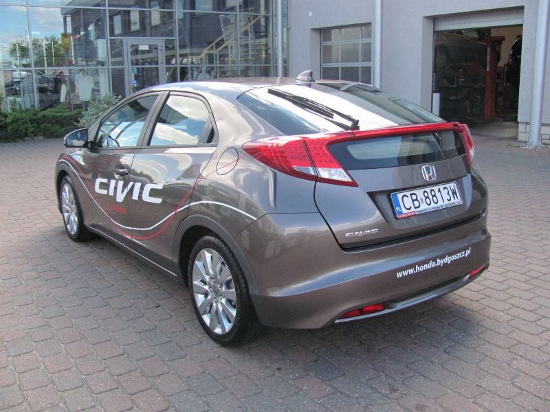 Honda civic 5d 1 8 opinie #2