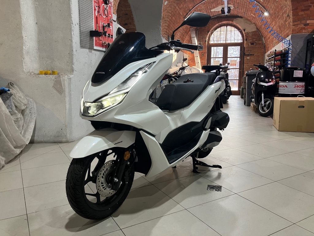 HONDA PCX