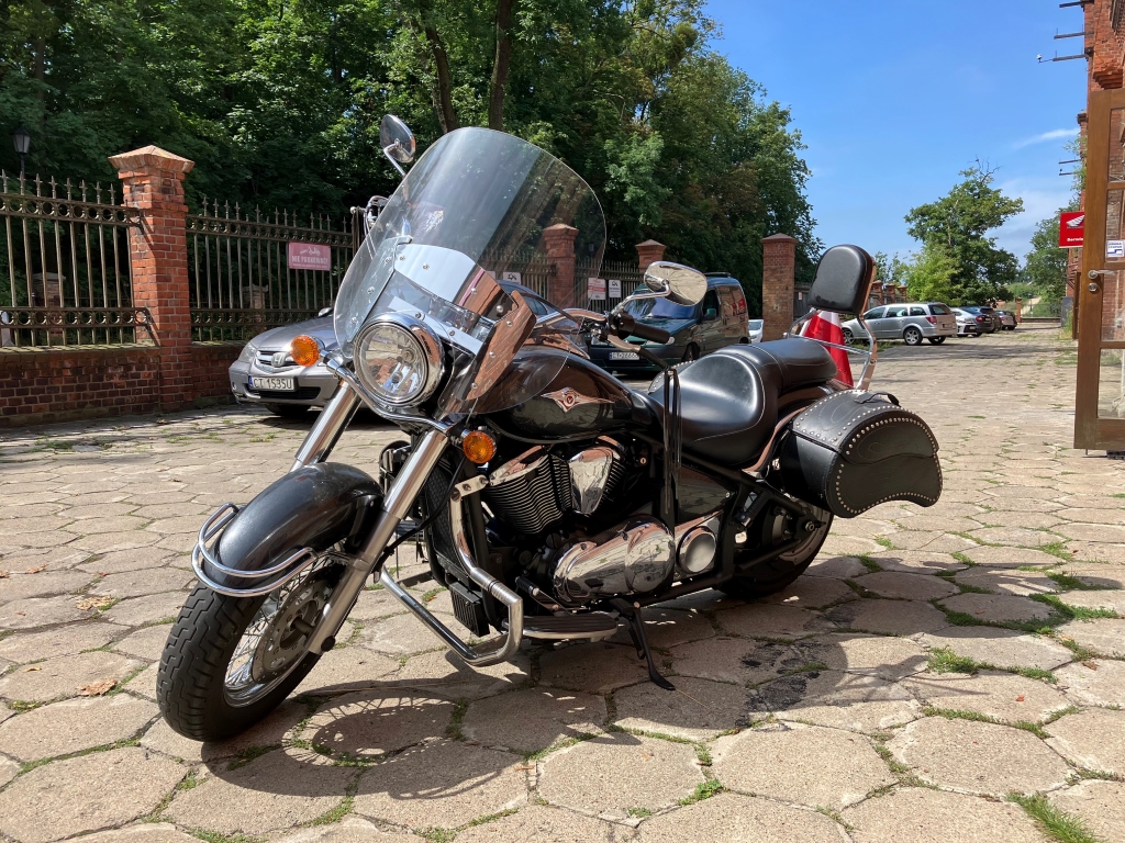 KAWASAKI VN 900 CLASSIC